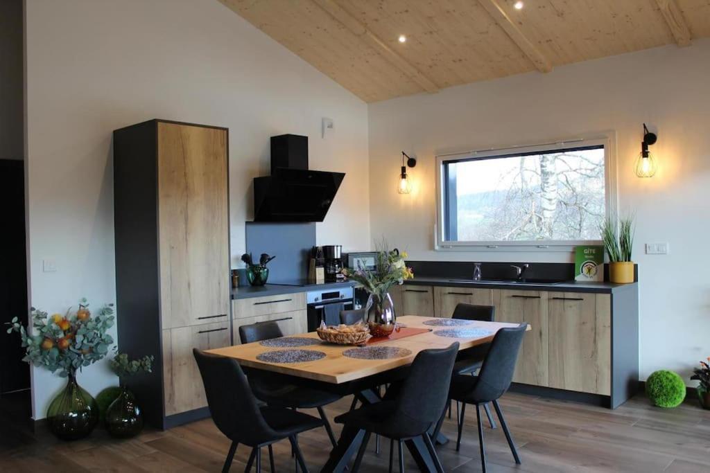 Gite Chalet, Au Doubs Logis Pierrefontaine-les-Varans Zewnętrze zdjęcie